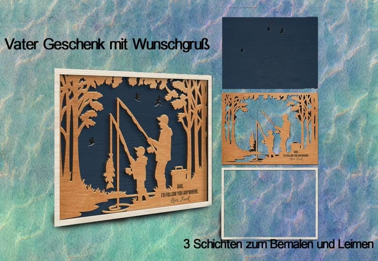 Vater-und-Sohn Wandschild — echtes Produktfoto: Lasergravierte Holztafel mit Anglerszene und personalisiertem Wunschtext vor blauem Hintergrund