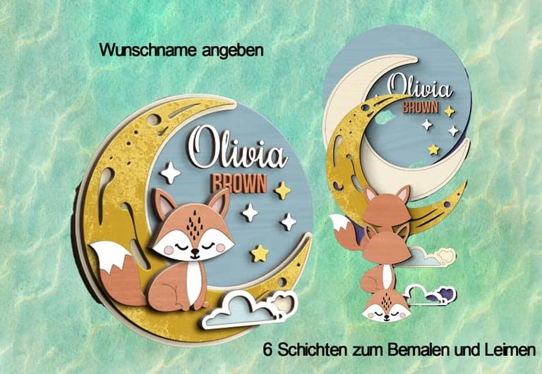 Kinderzimmer-Namensschild Fuchs — 6-schichtig mit Mondsichel, sitzender Fuchs und Sternen, Beispiel "Olivia Brown" in Skript-Schrift, blau-goldene Farben